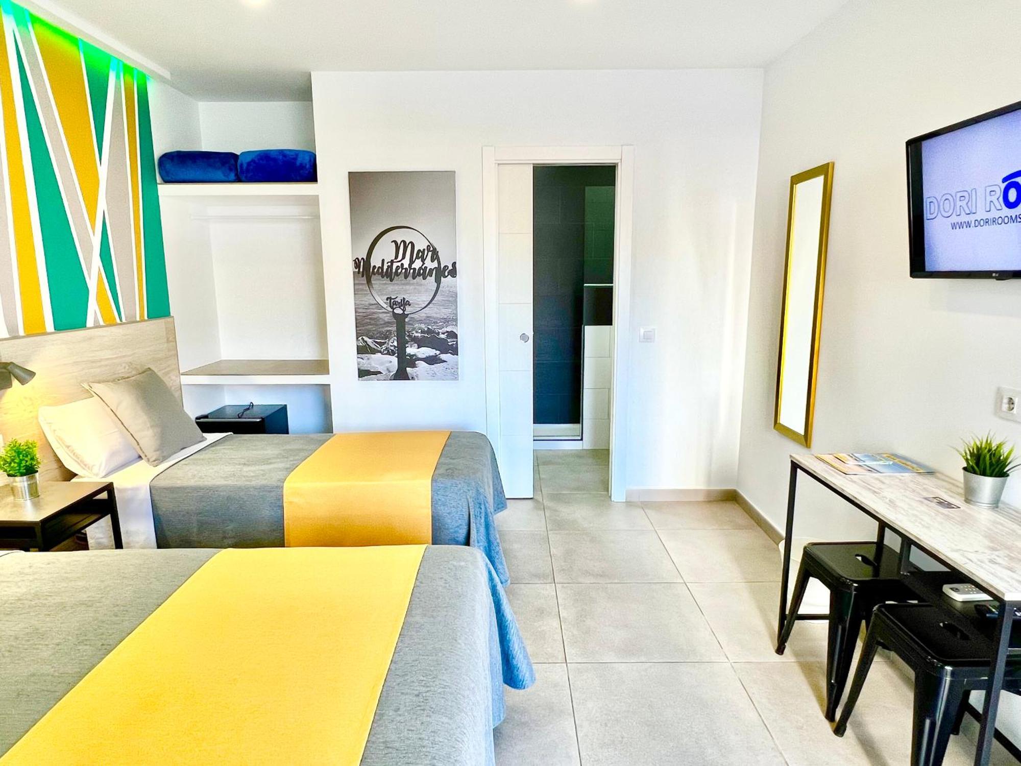 Dori Rooms Hostal Тарифа Экстерьер фото