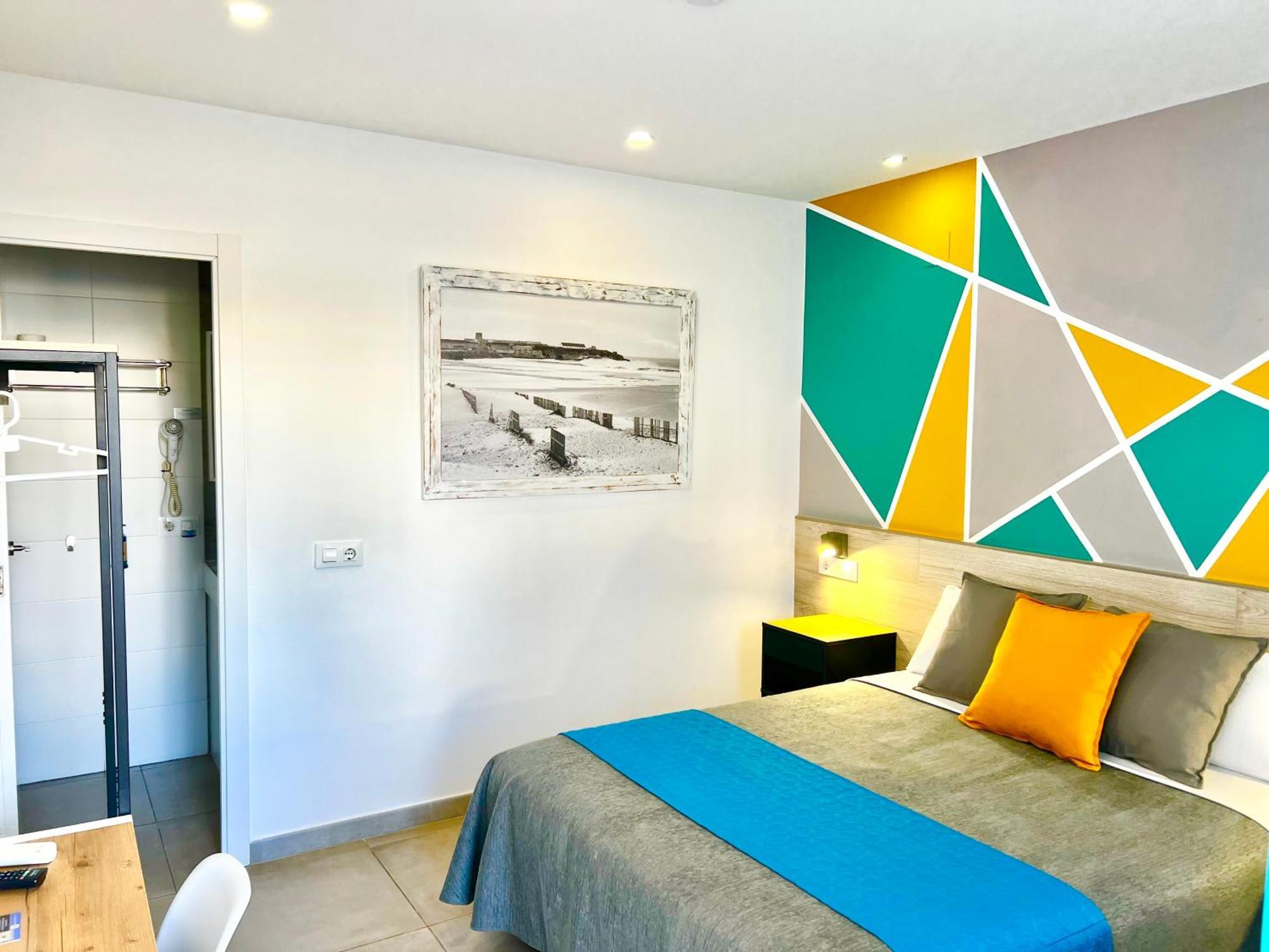Dori Rooms Hostal Тарифа Экстерьер фото