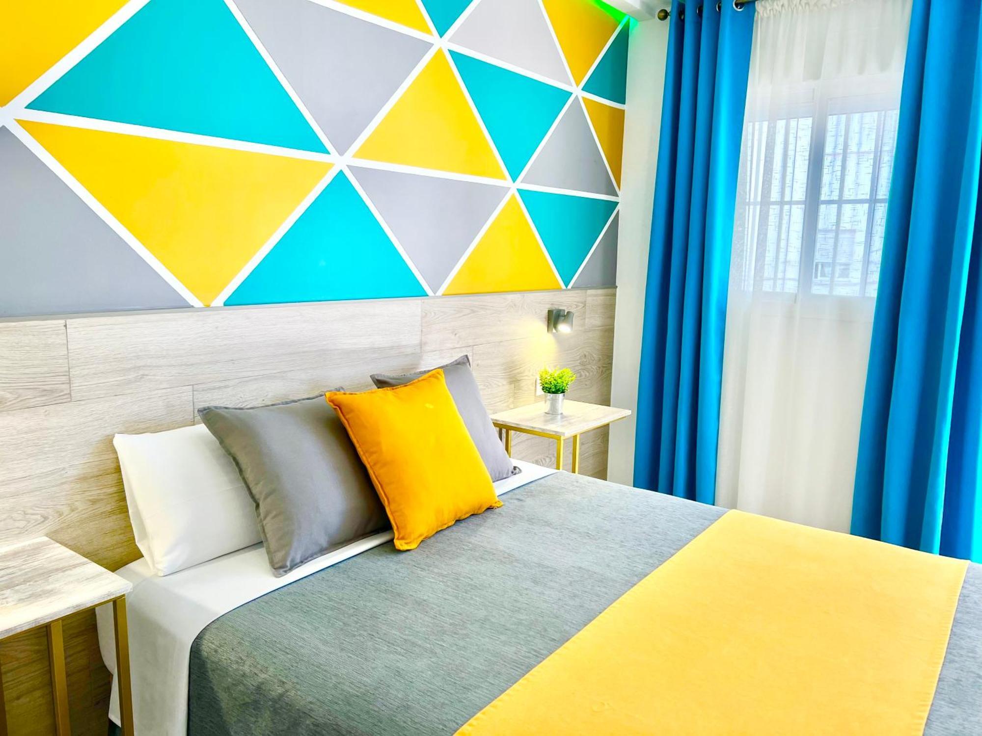 Dori Rooms Hostal Тарифа Экстерьер фото